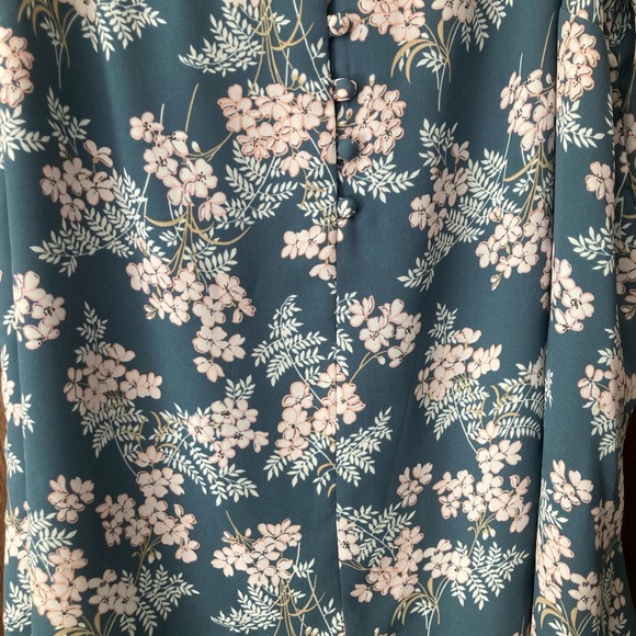 Loft plus floral tank top size 18 - Picture 4 of 7